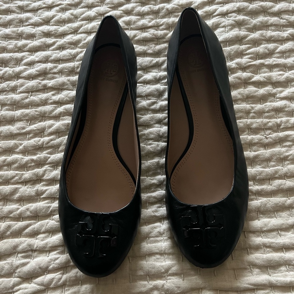 Tory Burch Black Flats, New